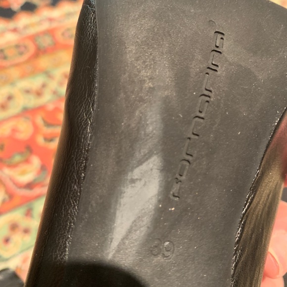 Closed heeled shoe - Picture 6 of 9